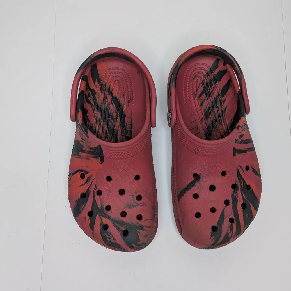 Crocs Red Black Sandal Water Shoe 3Y